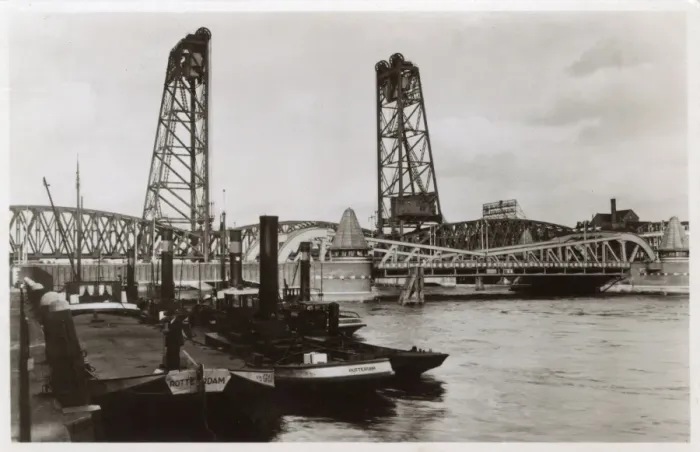 Framed Print : The Bridges over a side branch of the River Mause, Rotterdam Framed Print : The Bridges over a side branch of the River Mause, Rotterdam