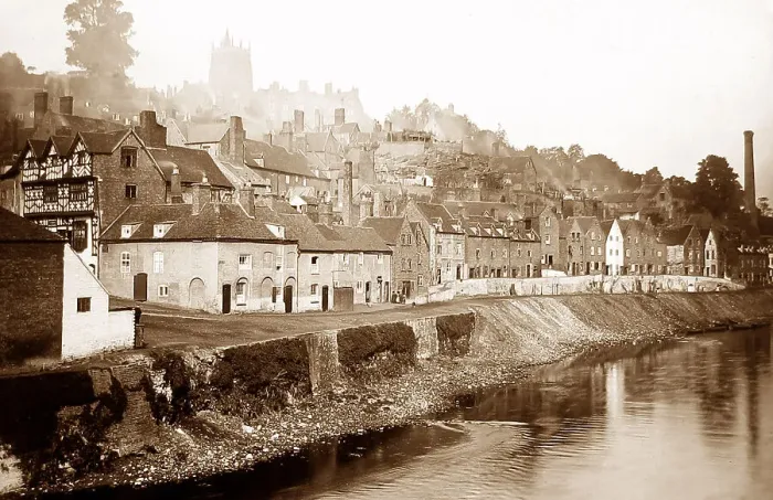 Framed Print : Bridgnorth Victorian period Framed Print : Bridgnorth Victorian period