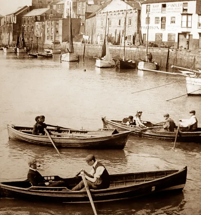 Framed Print : Bridlington Harbour - Victorian period Framed Print : Bridlington Harbour - Victorian period