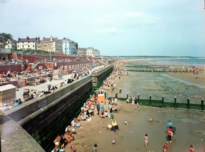 Framed Print : Bridlington - North Sands Framed Print : Bridlington - North Sands