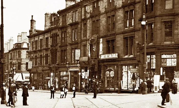 Framed Print : Briggate, Shipley early 1900's Framed Print : Briggate, Shipley early 1900's