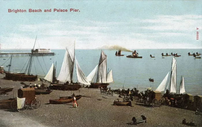 Framed Print : Brighton Beach and Palace Pier - East Sussex Framed Print : Brighton Beach and Palace Pier - East Sussex