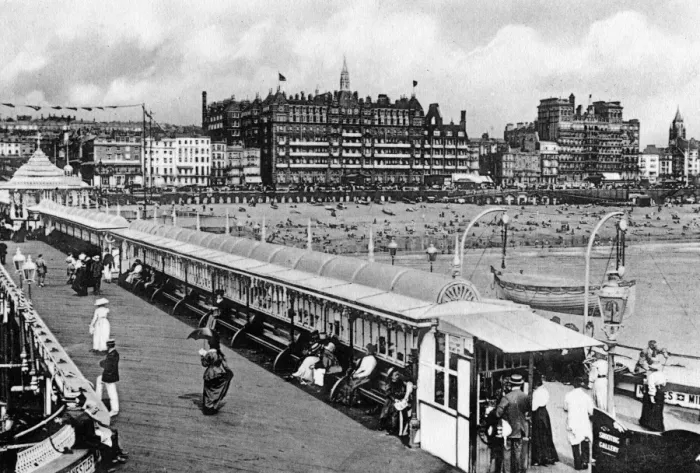 Framed Print : Brighton / West Pier / 1905 Framed Print : Brighton / West Pier / 1905