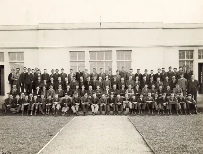 Framed Print : Bristol Aeroplane Company apprentices c 1933 Framed Print : Bristol Aeroplane Company apprentices c 1933