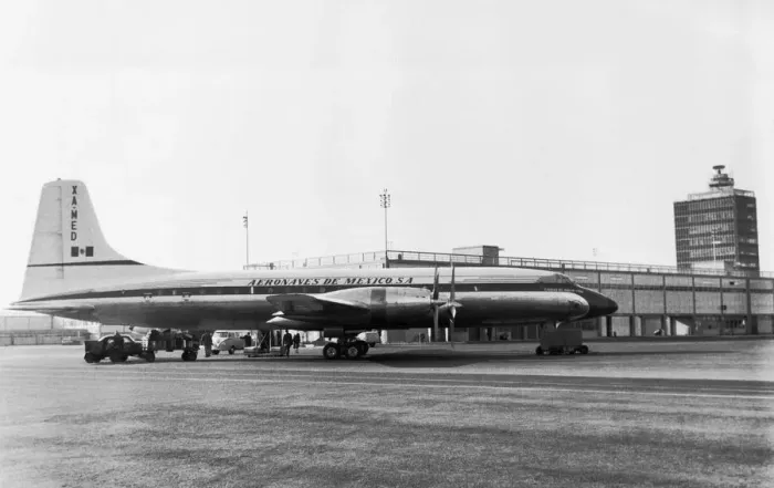 Framed Print : Bristol B-175 Britannia Framed Print : Bristol B-175 Britannia