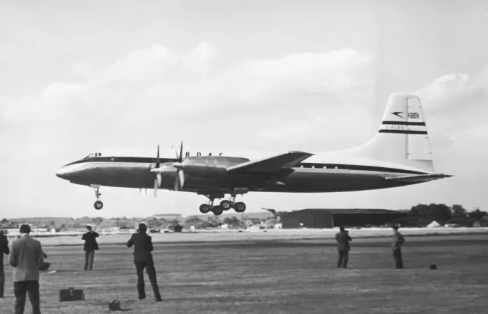 Framed Print : Bristol B-175 Britannia Framed Print : Bristol B-175 Britannia