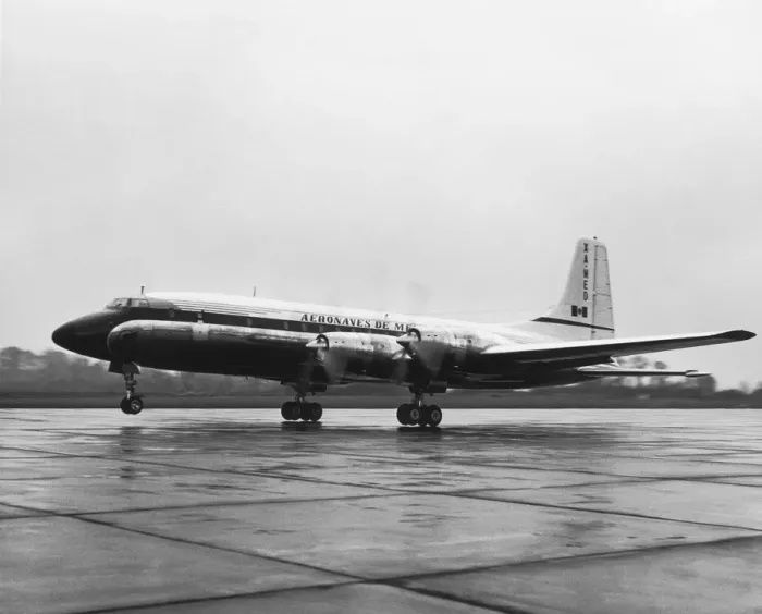 Framed Print : Bristol B-175 Britannia Framed Print : Bristol B-175 Britannia
