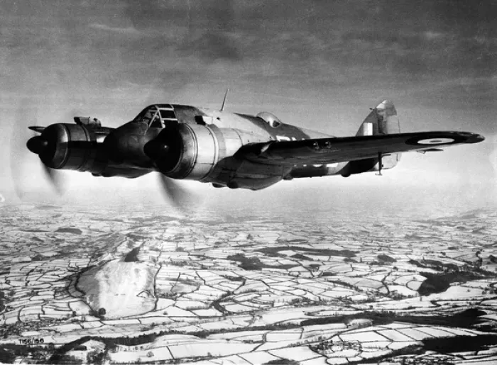 Framed Print : Bristol Beaufighter in flight Framed Print : Bristol Beaufighter in flight