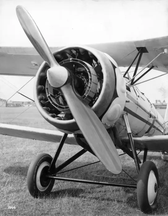Framed Print : Bristol Bulldog IVA R-8 fitted with Perseus IA radial