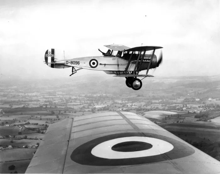 Framed Print : Bristol Fighter F2B D8096 flying at Filton Framed Print : Bristol Fighter F2B D8096 flying at Filton