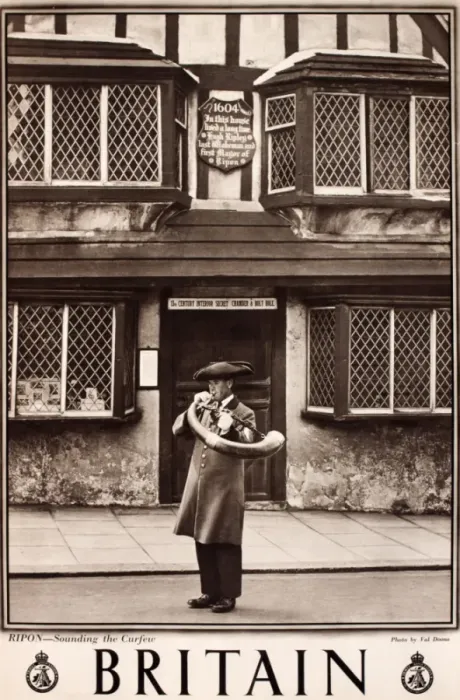 Framed Print : Britain poster, Ripon, Sounding the Curfew Framed Print : Britain poster, Ripon, Sounding the Curfew