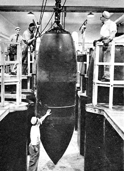 British 10-ton Bomb on the production line; Second World War