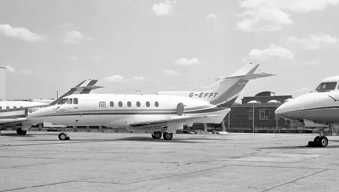 Framed Print : British Aerospace HS. 125-700B G-EFPT Framed Print : British Aerospace HS. 125-700B G-EFPT