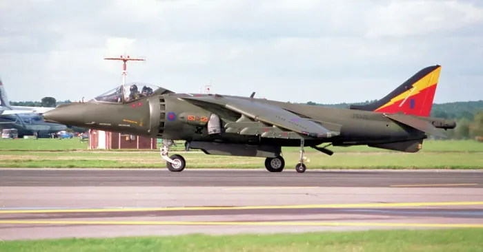 Framed Print : British Aerospace - McDD Harrier GR. 7 XG532 Framed Print : British Aerospace - McDD Harrier GR. 7 XG532