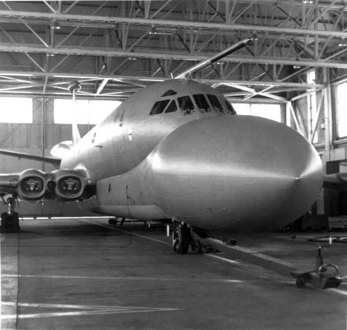 Framed Print : British Aerospace Nimrod AEW3 XV259 at Woodford Framed Print : British Aerospace Nimrod AEW3 XV259 at Woodford