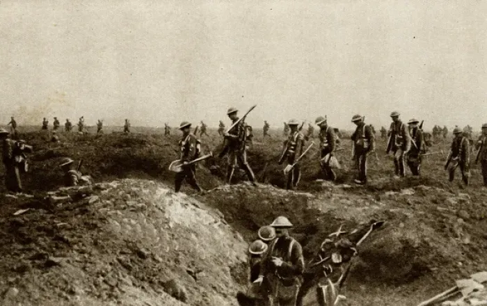 Framed Print : British armies launched gigantic attacks on Somme 1916 Framed Print : British armies launched gigantic attacks on Somme 1916