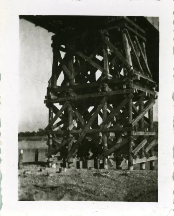 Framed Print : British Army Royal Engineers building The Freeman Bridge Framed Print : British Army Royal Engineers building The Freeman Bridge