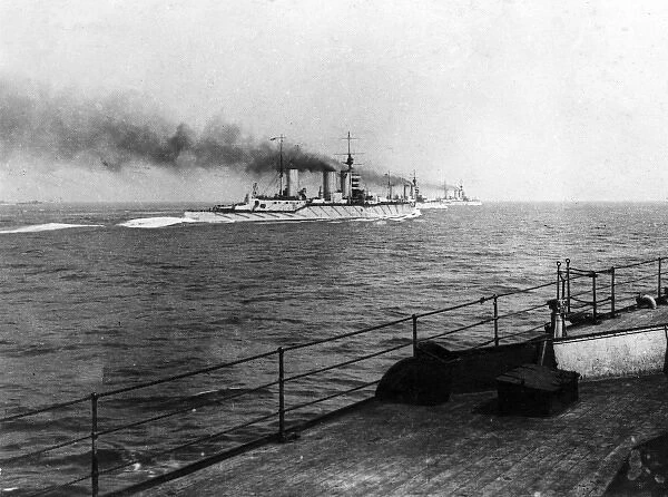 Four British battle cruisers at sea, WW1