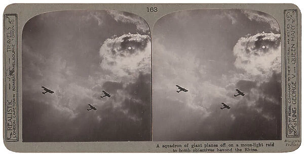 British bomber squadron on night flight, WW1
