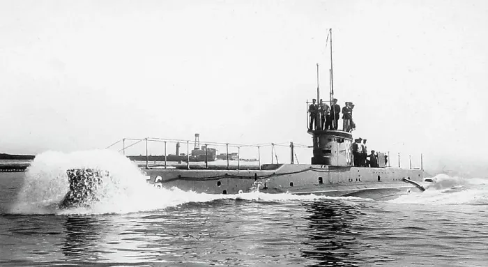 Framed Print : British E Class Submarine No. E6 early 1900s Framed Print : British E Class Submarine No. E6 early 1900s