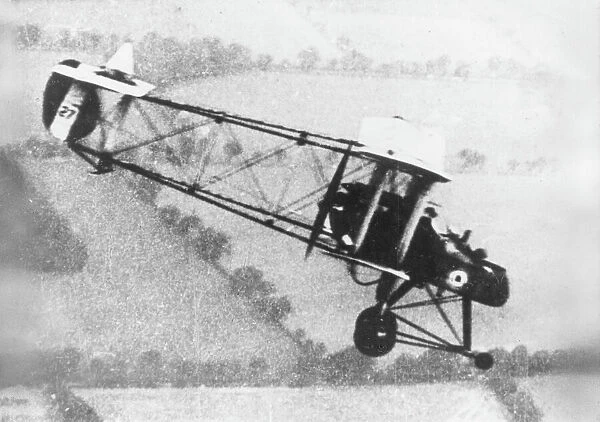 British FE2B bomber in flight, WW1