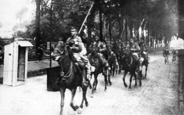Framed Print : British Lancers in France, WW1 Framed Print : British Lancers in France, WW1