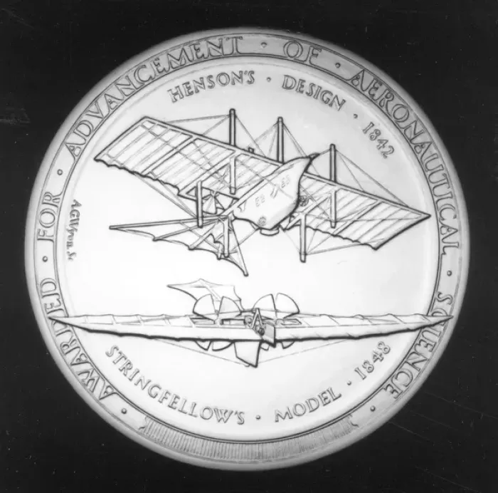 Framed Print : British Silver Medal for Aeronautics 1933 Framed Print : British Silver Medal for Aeronautics 1933
