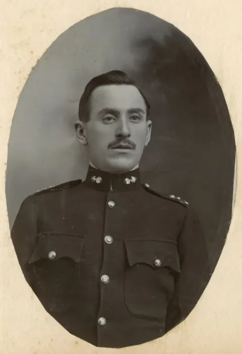 Framed Print : British soldier in uniform, c. 1911 Framed Print : British soldier in uniform, c. 1911