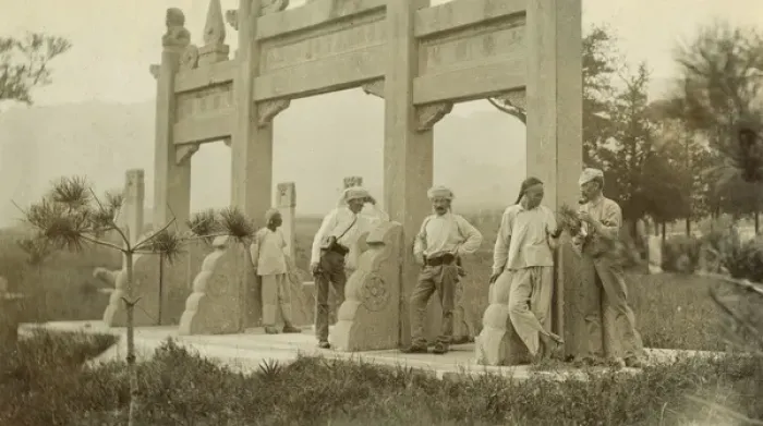 Framed Print : British soldiers in China, c. 1911 Framed Print : British soldiers in China, c. 1911