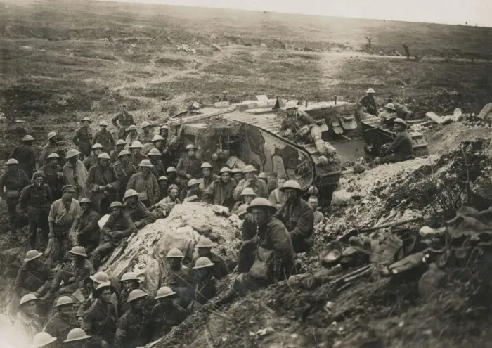 Framed Print : British soldiers with tank at Flers-Courcelette, WW1 Framed Print : British soldiers with tank at Flers-Courcelette, WW1