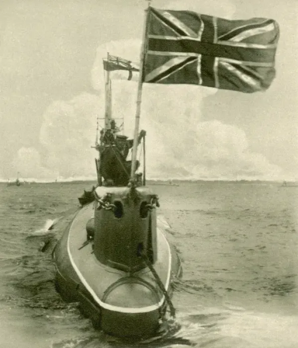 Framed Print : British Submarine E8 Framed Print : British Submarine E8