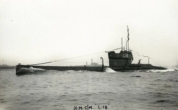 British submarine HMS L18