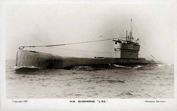 British submarine HMS L52