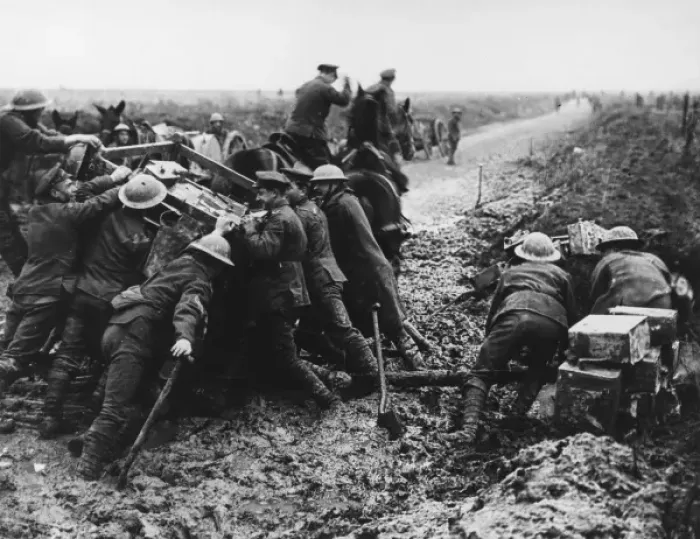 Framed Print : British troops extricating water cart from shell hole, WW1 Framed Print : British troops extricating water cart from shell hole, WW1