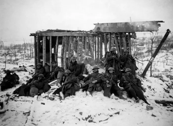 Framed Print : British troops resting in snow, Western Front, WW1 Framed Print : British troops resting in snow, Western Front, WW1