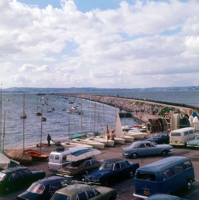 Framed Print : Brixham Breakwater, Brixham Harbour, Devon Framed Print : Brixham Breakwater, Brixham Harbour, Devon