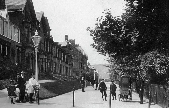 Framed Print : Broad Walk, Buxton Framed Print : Broad Walk, Buxton