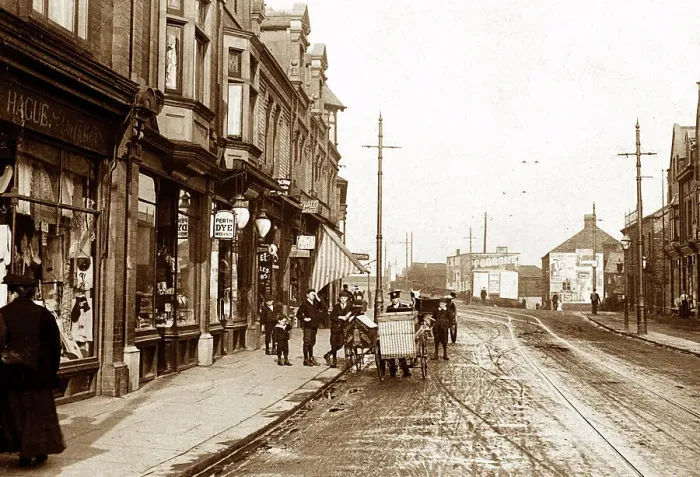 Framed Print : Broadheath Manchester Road near Altrincham early 1900s Framed Print : Broadheath Manchester Road near Altrincham early 1900s