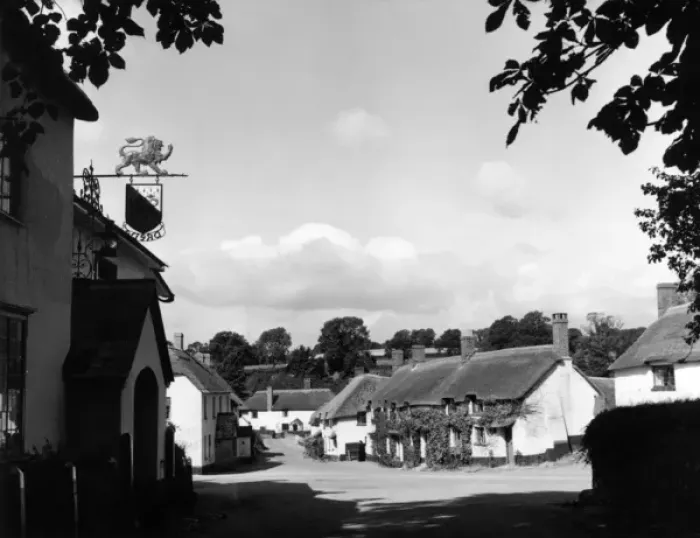 Framed Print : Broadhembury, East Devon Framed Print : Broadhembury, East Devon