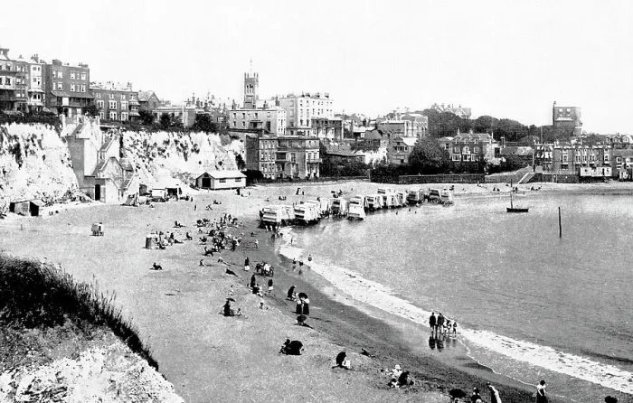 Framed Print : Broadstairs early 1900s Framed Print : Broadstairs early 1900s