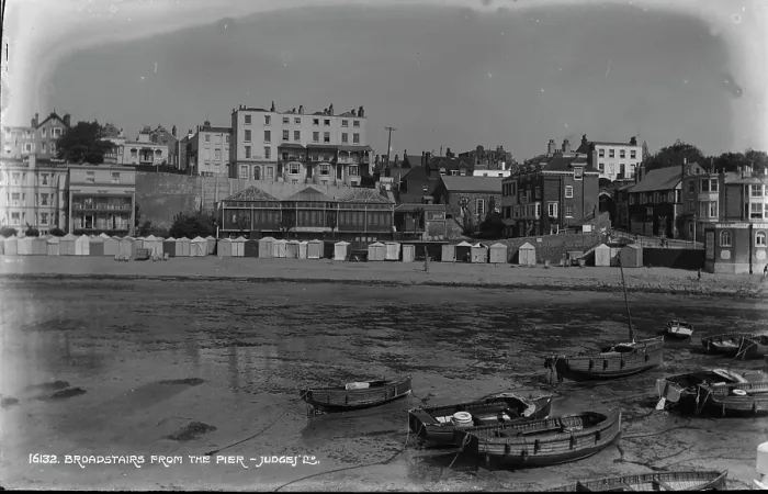 Framed Print : Broadstairs from the Pier Framed Print : Broadstairs from the Pier