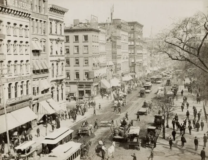 Framed Print : Broadway, Manhattan, New York Framed Print : Broadway, Manhattan, New York