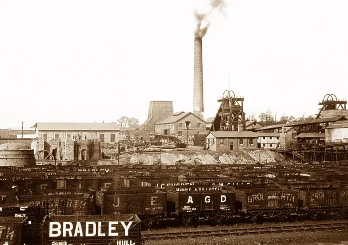 Framed Print : Brodsworth Colliery early 1900s Framed Print : Brodsworth Colliery early 1900s