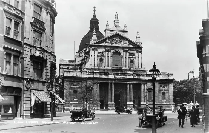 Framed Print : Brompton Oratory in London Framed Print : Brompton Oratory in London