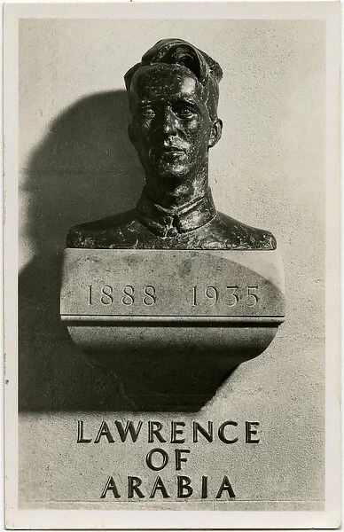 Bronze bust of Lieutenant Colonel Thomas Edward Lawrence