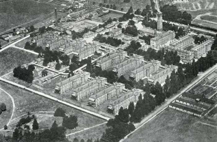 Framed Print : Brook Hospital, Shooters Hill, south east London Framed Print : Brook Hospital, Shooters Hill, south east London