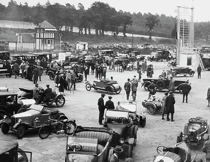 Framed Print : Brooklands Racing Circuit - The Paddock possibly 1930s Framed Print : Brooklands Racing Circuit - The Paddock possibly 1930s