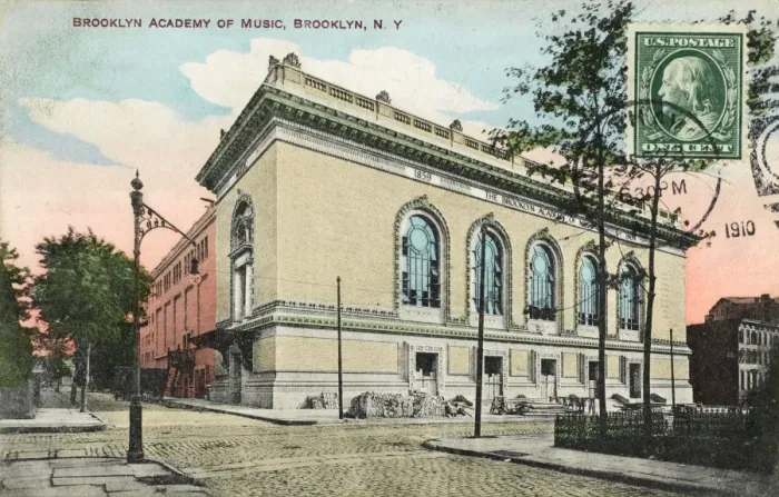 Framed Print : Brooklyn, New York Framed Print : Brooklyn, New York