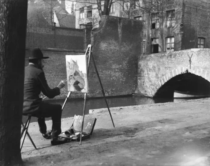 Framed Print : Bruges Artist Framed Print : Bruges Artist