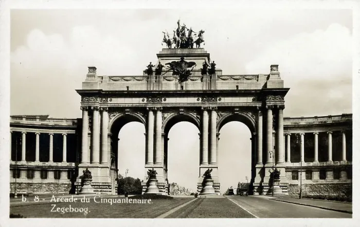 Framed Print : Brussels, Belgium - The Cinquantenaire Arcade Framed Print : Brussels, Belgium - The Cinquantenaire Arcade